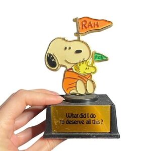 Vintage Peanuts Snoopy‎ Woodstock Aviva Trophy What Did I Do To Deserve All This